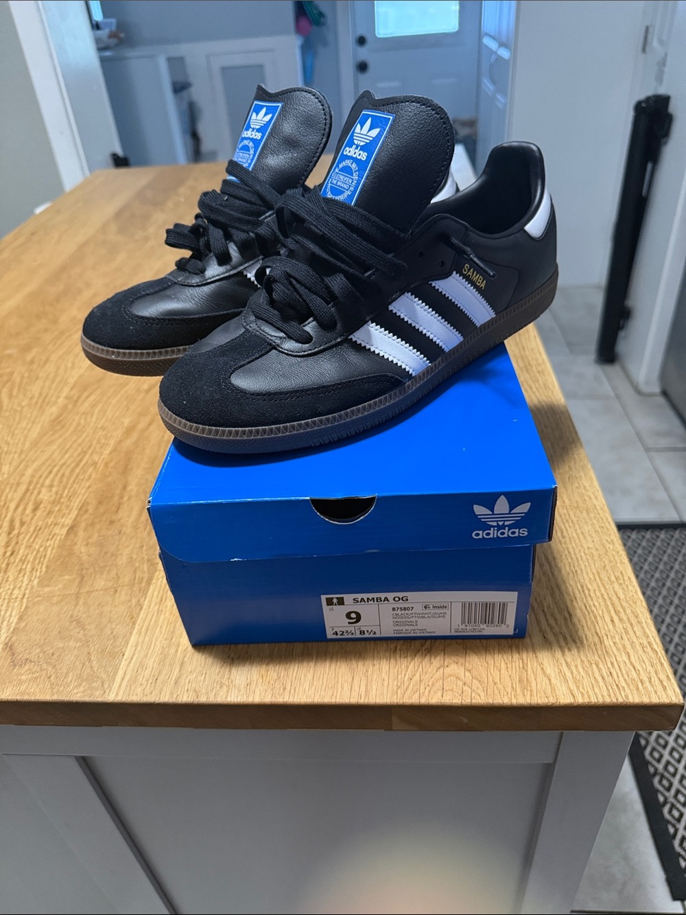 adidas Samba OG Men Sneakers - Black/White